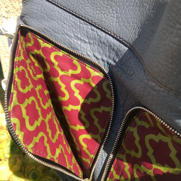 ORYANY - Picture 3 of 6